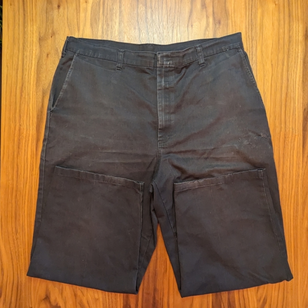 Kodiak pathfinder work pants,size 40x29, colour worn black